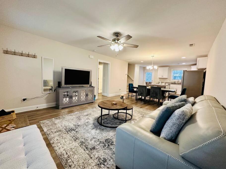 Shared House Bedroom For Rent Separately Brand New Home! Gastonia Exterior photo